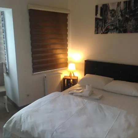 Hotel Santa Beyoglu 3*