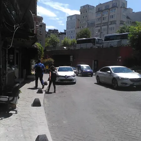 Santa Beyoglu Отель Стамбул